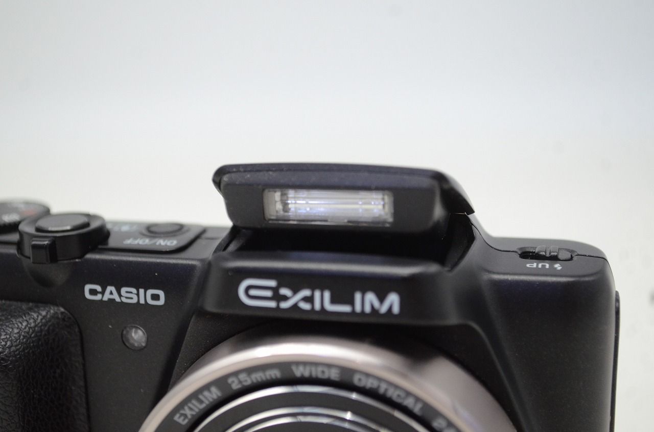 カシオ EXILIM