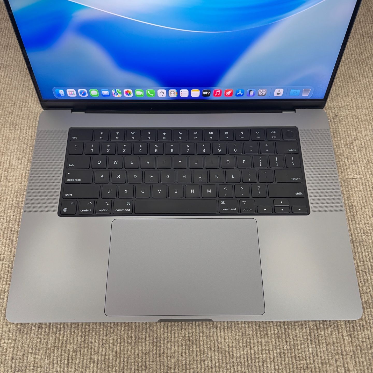 送料無料】Apple MacBook Pro 16(2021, A2485) M1 Max / RAM 64GB