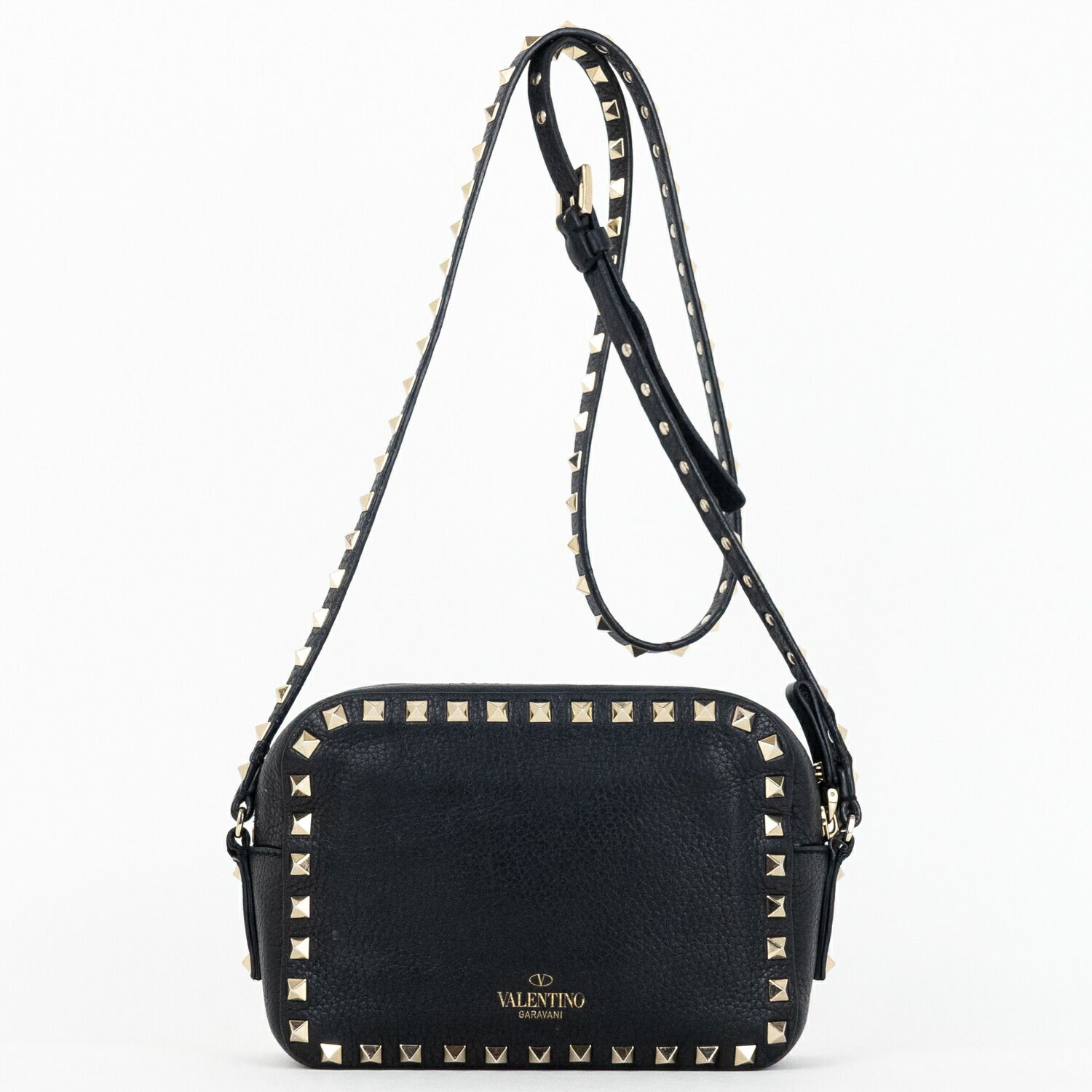 Valentinoロックスタッドカメラ黒ピラミッドスタッズ付きの型押しレザーA