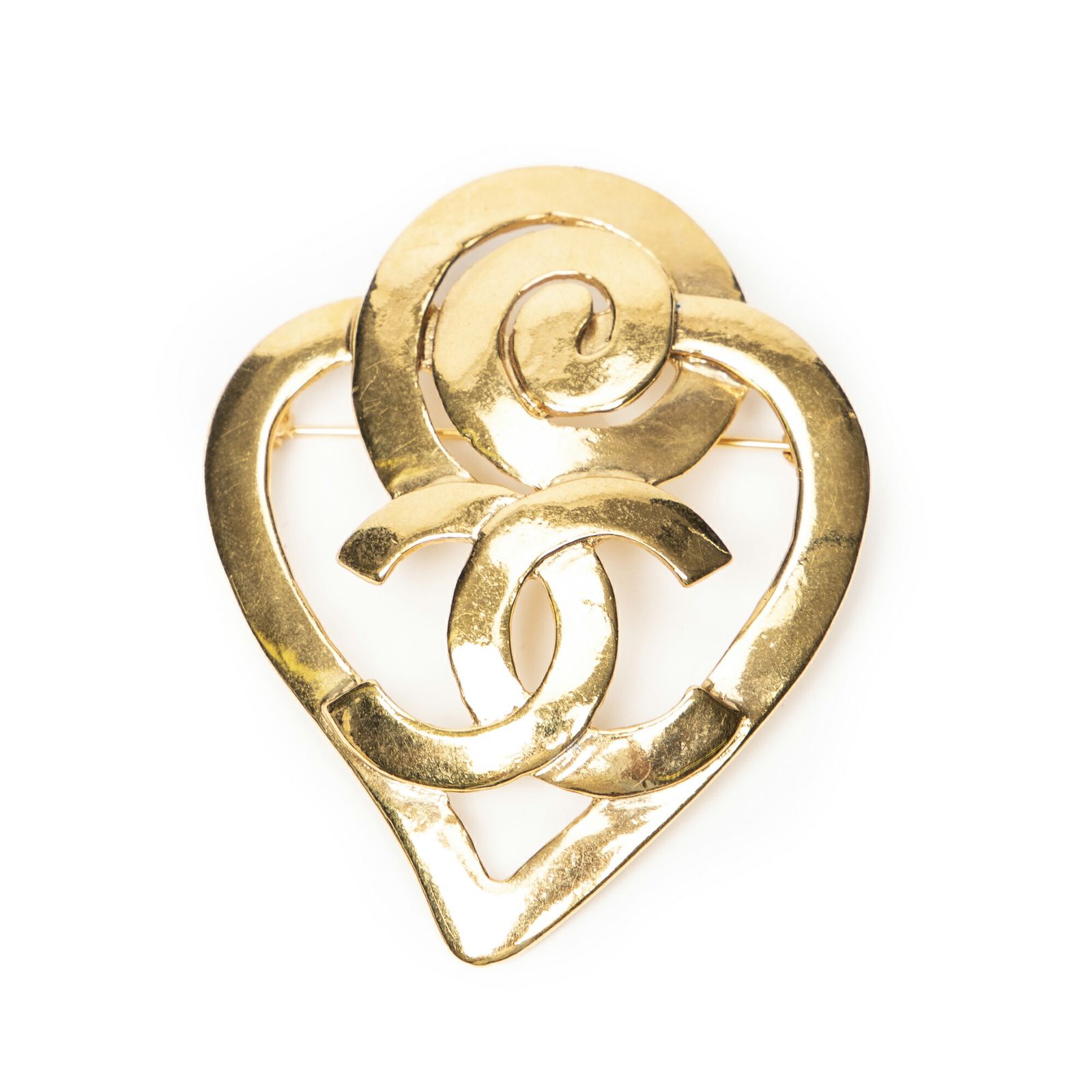 CHANEL シャネルスパイラルハートCCブローチ金金メッキA