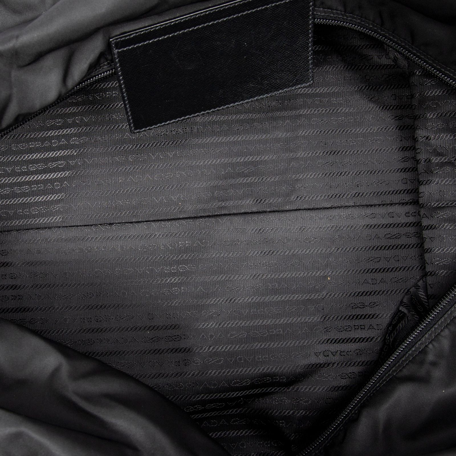 PRADA プラダラージウェブ折りたたみボストン黒ナイロンキャンバスA