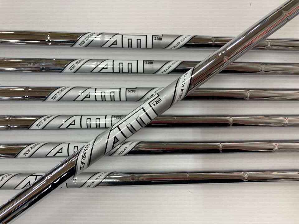 タイトリスト CB 718 AMT TOUR WHITE S200フレックス アイアンセット