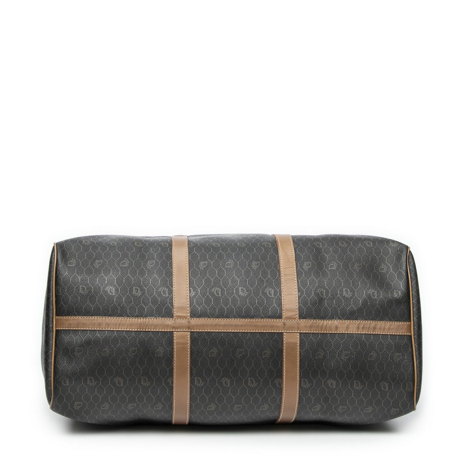 ラージ トラベル