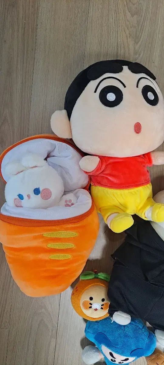 こだわりのキャラクターぬいぐるみ まとめ売り - メルカリ