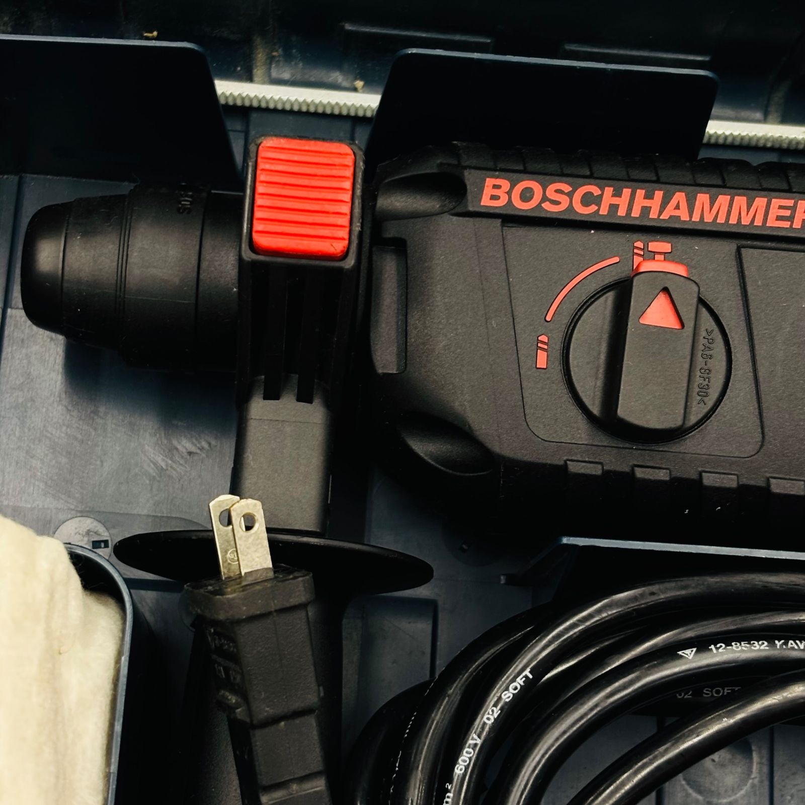 ハンマードリル GBH