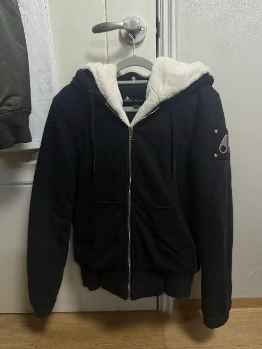 MOOSE KNUCKLES ムースナックルズ Bunny セーター レディース m