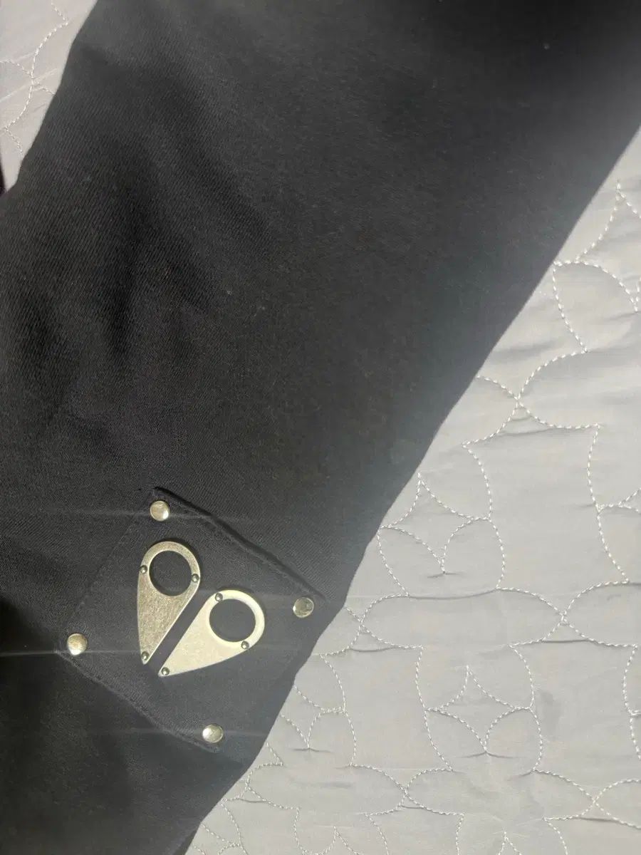 MOOSE KNUCKLES ムースナックルズ Bunny セーター レディース m