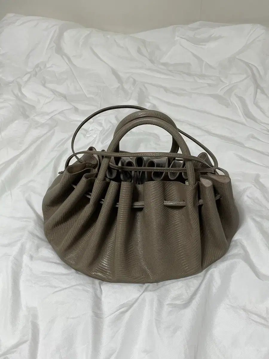 자이구루데바옴 위글 バッグ トープ ドローストリングバッグ