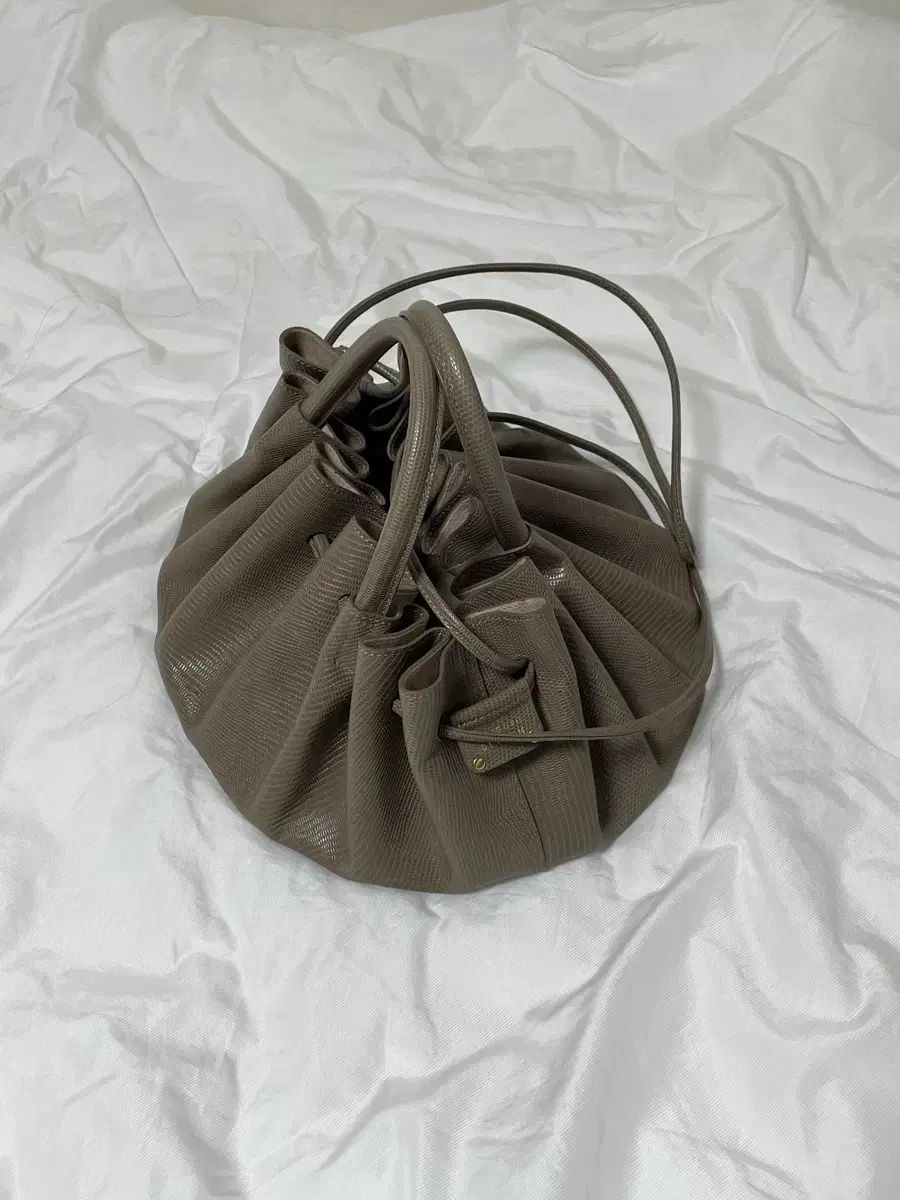 자이구루데바옴 위글 バッグ トープ ドローストリングバッグ