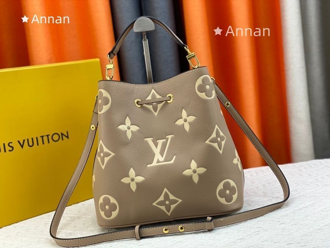 LOUIS VUITTON ルイヴィトン ショルダーバッグ モノグラムアンプラント