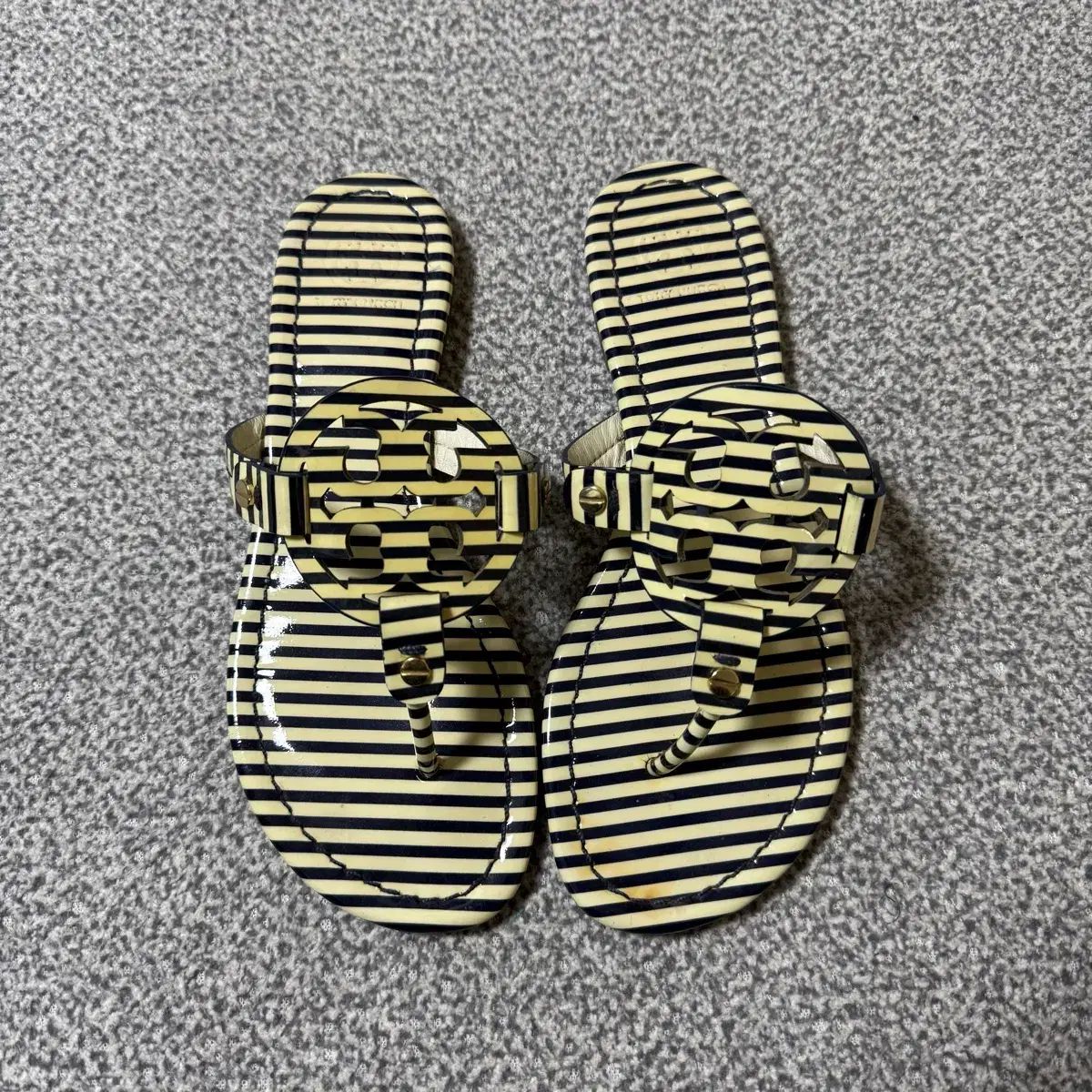 トリーバーチ ミラー ビーチサンダル スリッパ 6 5 235