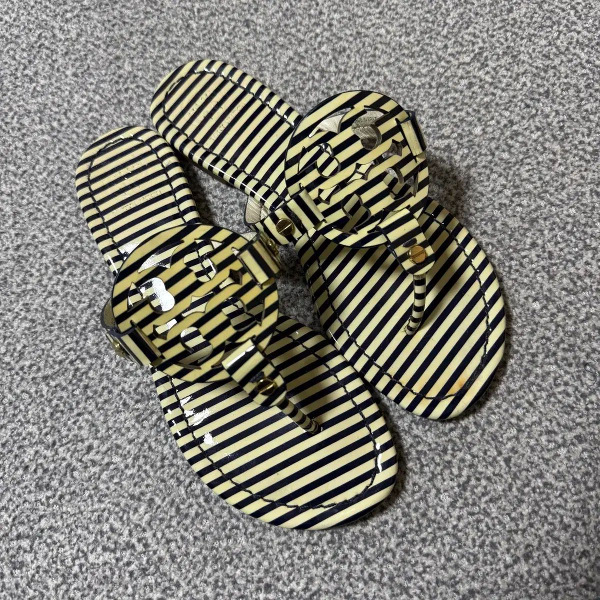 ビーチサンダル