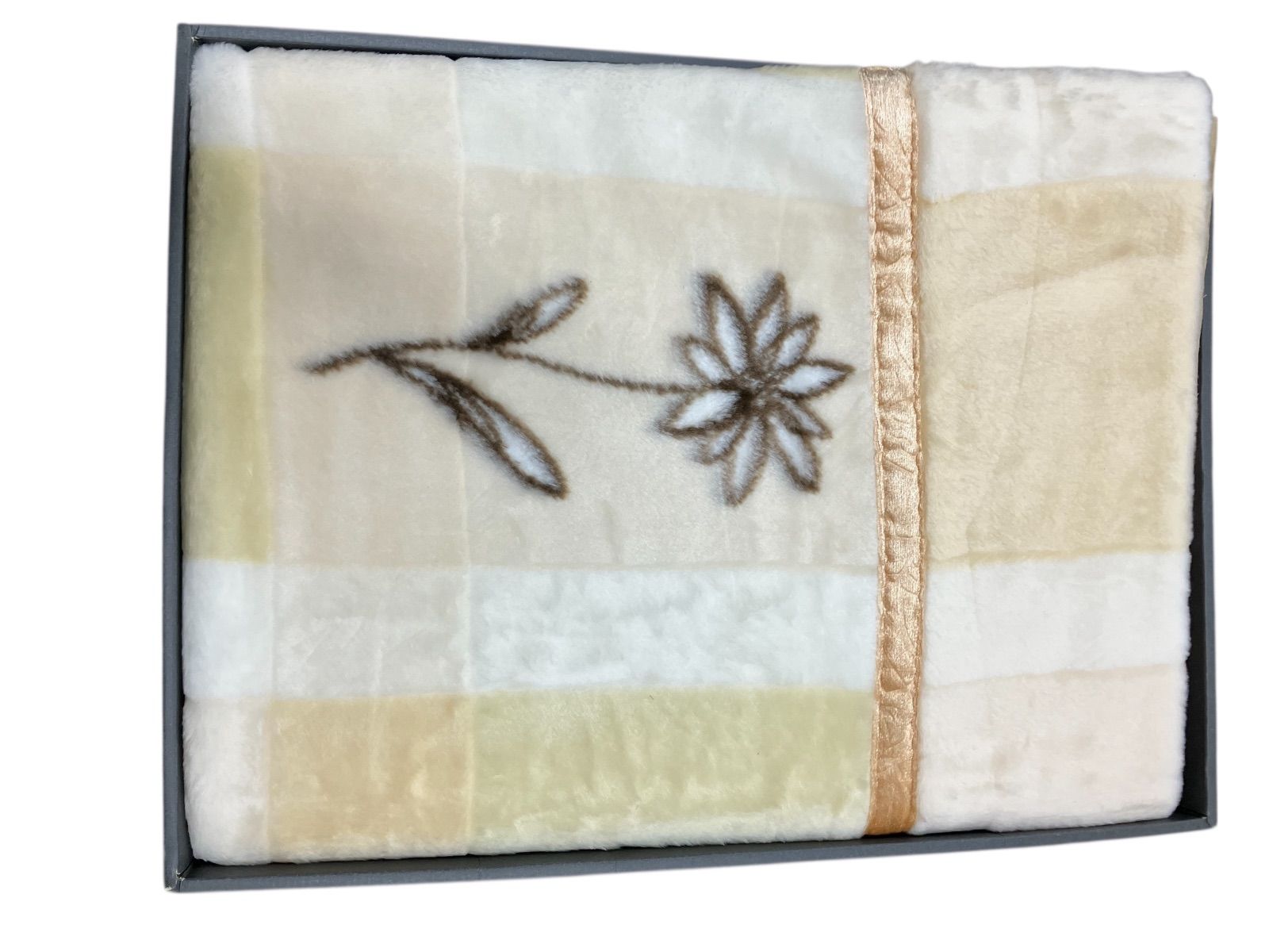 未使用品　80s アクリル100% 昭和レトロ　ニッケ毛布　186×141 O-1980 未使用 NIKKE アクリル毛布 アクリル100% サイズ 140cmX200cm