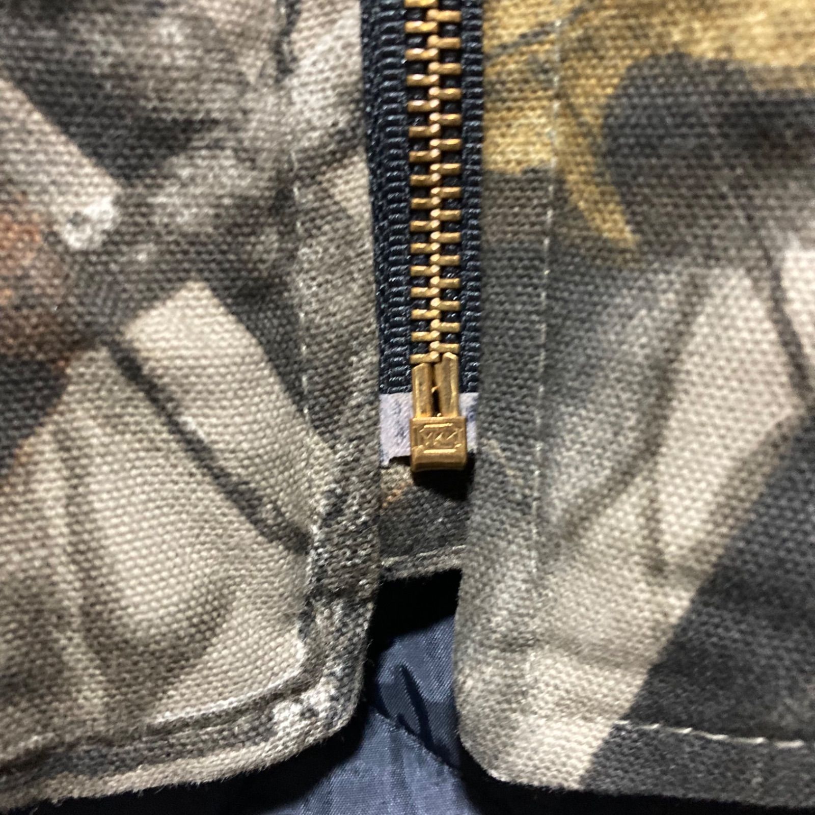 CARHARTT ダックベスト XL リアルツリー カーハート DUCK VEST - メルカリ