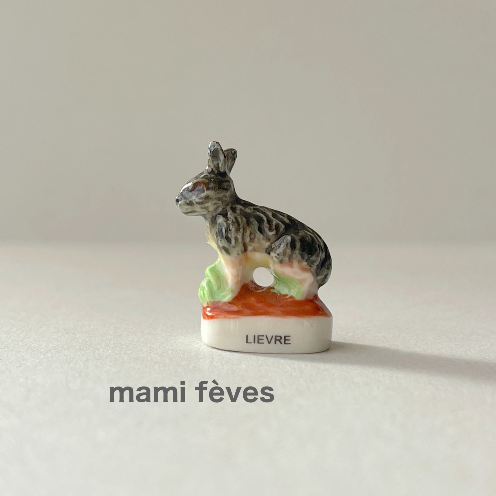 フェーヴ 野うさぎ フランス フェーブ ミニチュア陶器 - メルカリ