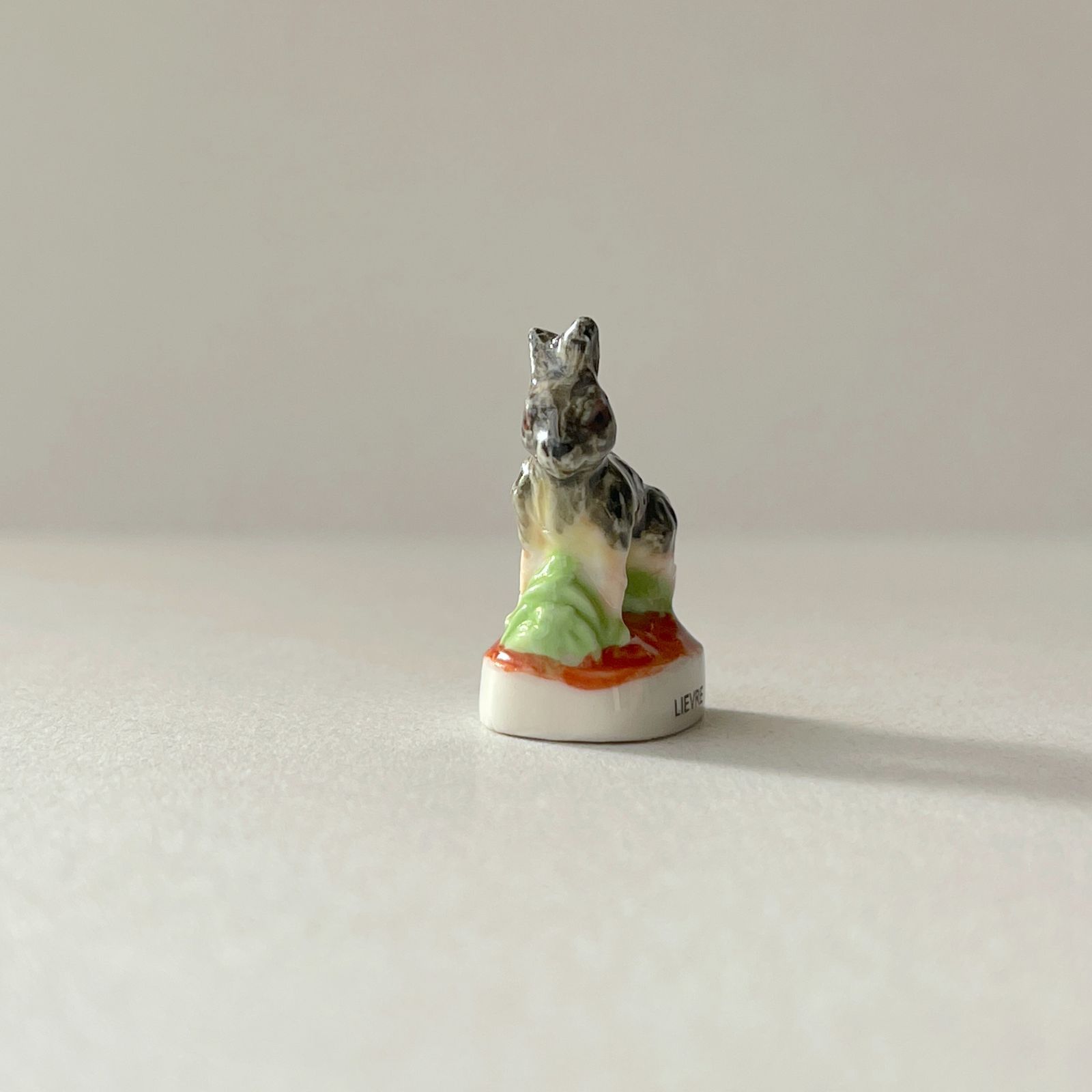 フェーヴ 野うさぎ フランス フェーブ ミニチュア陶器 - メルカリ