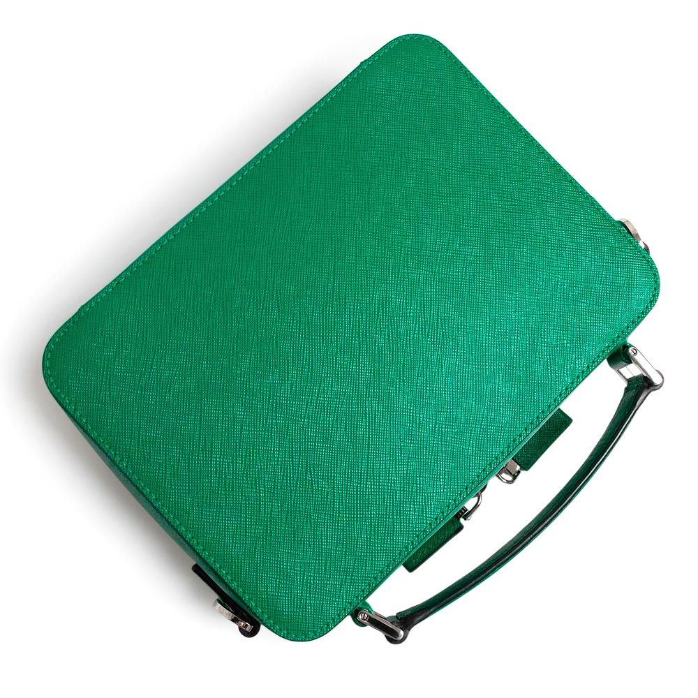 （未使用　展示品）プラダ PRADA ブリック 三角ロゴ トライアングル 2Way ショルダー ハンドバッグ 斜め掛け サフィアーノ レザー マンゴー グリーン シルバー金具 2VH069 プラダ ブリック 三角ロゴ トライアングル 2Way ショルダー