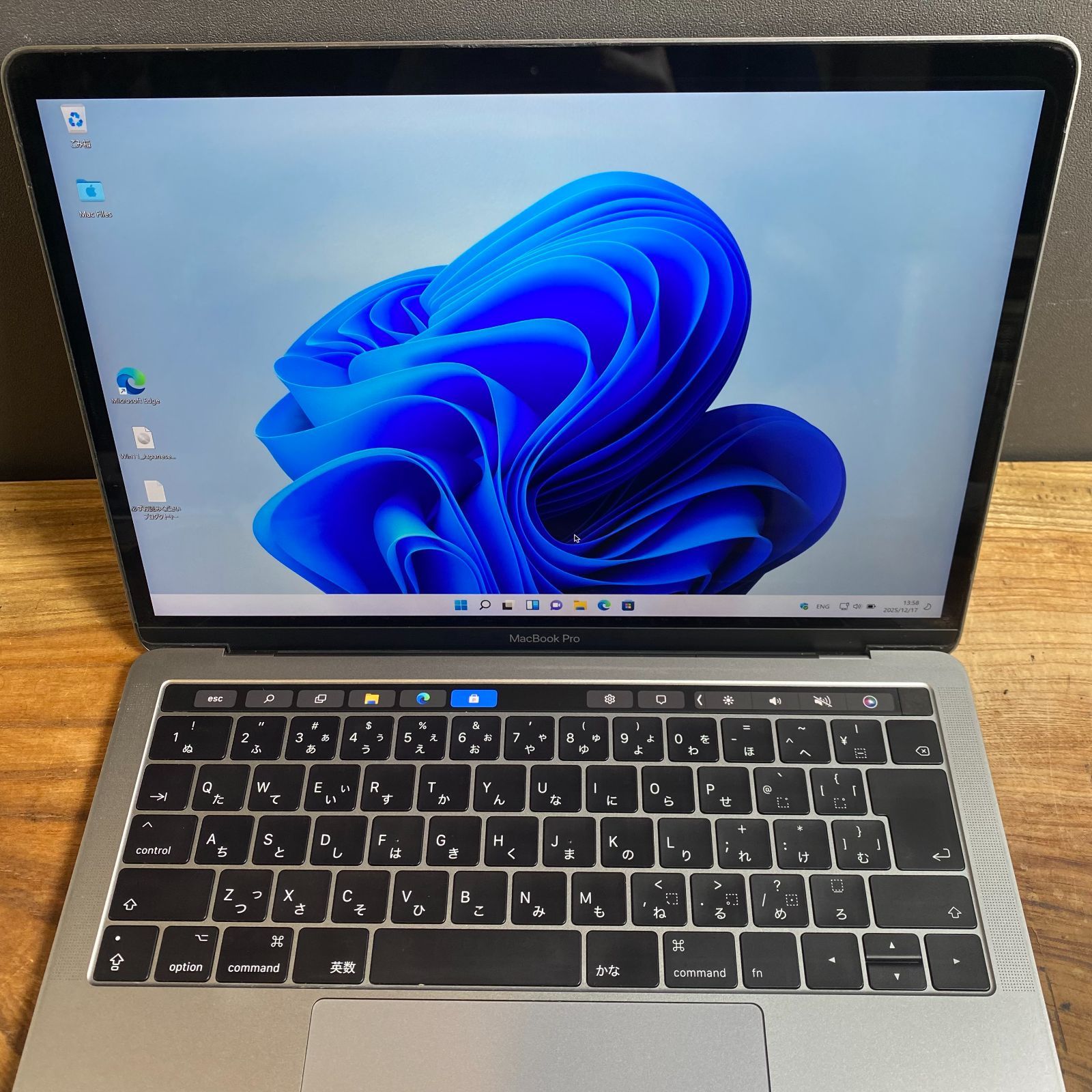 新品バッテリー/美品］Apple MacBook Pro 13inch 2017/Core i7 3.5GHz