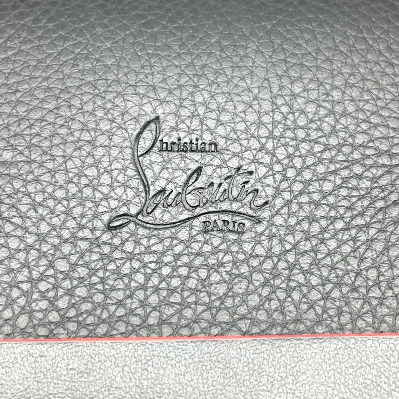 クリスチャン・ルブタン Christian louboutin トリックトラックラージ