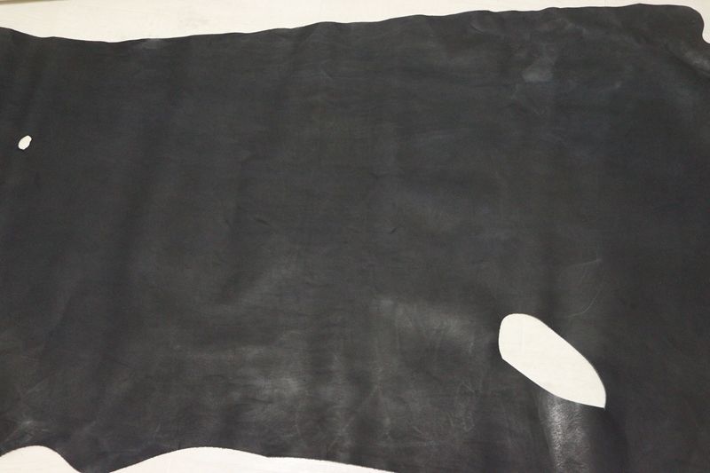  ブラック 214 ds ヌメ革 牛革 バングラデシュ レザー スムース加工 はぎれ 一枚革 レザークラフト 革 皮 本革 diy 生地 材料 生地/糸 手芸素材 材料