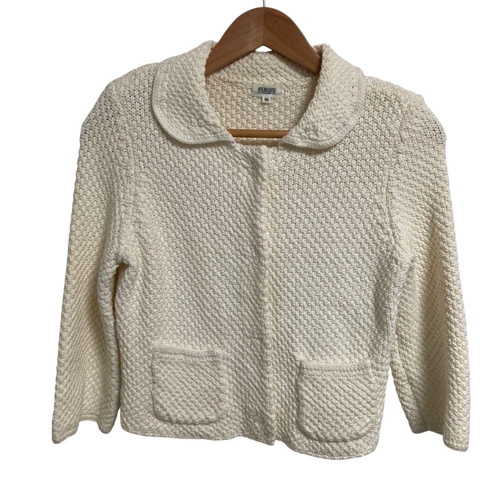 FOXEY フォクシー　白襟ニットCollette 40サイズ FOXEY フォクシー 白襟ニットCollette 40サイズ