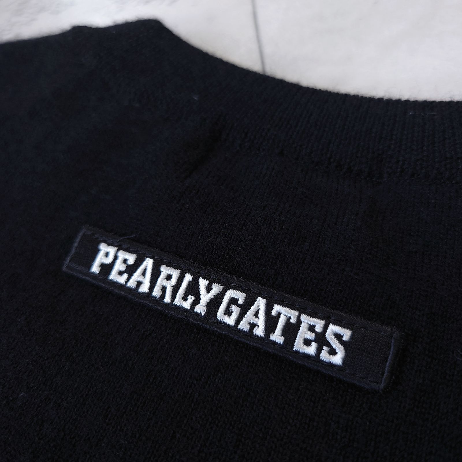 美品 PEARLY GATES ニット マルチロゴ ブラック レディース - メルカリ