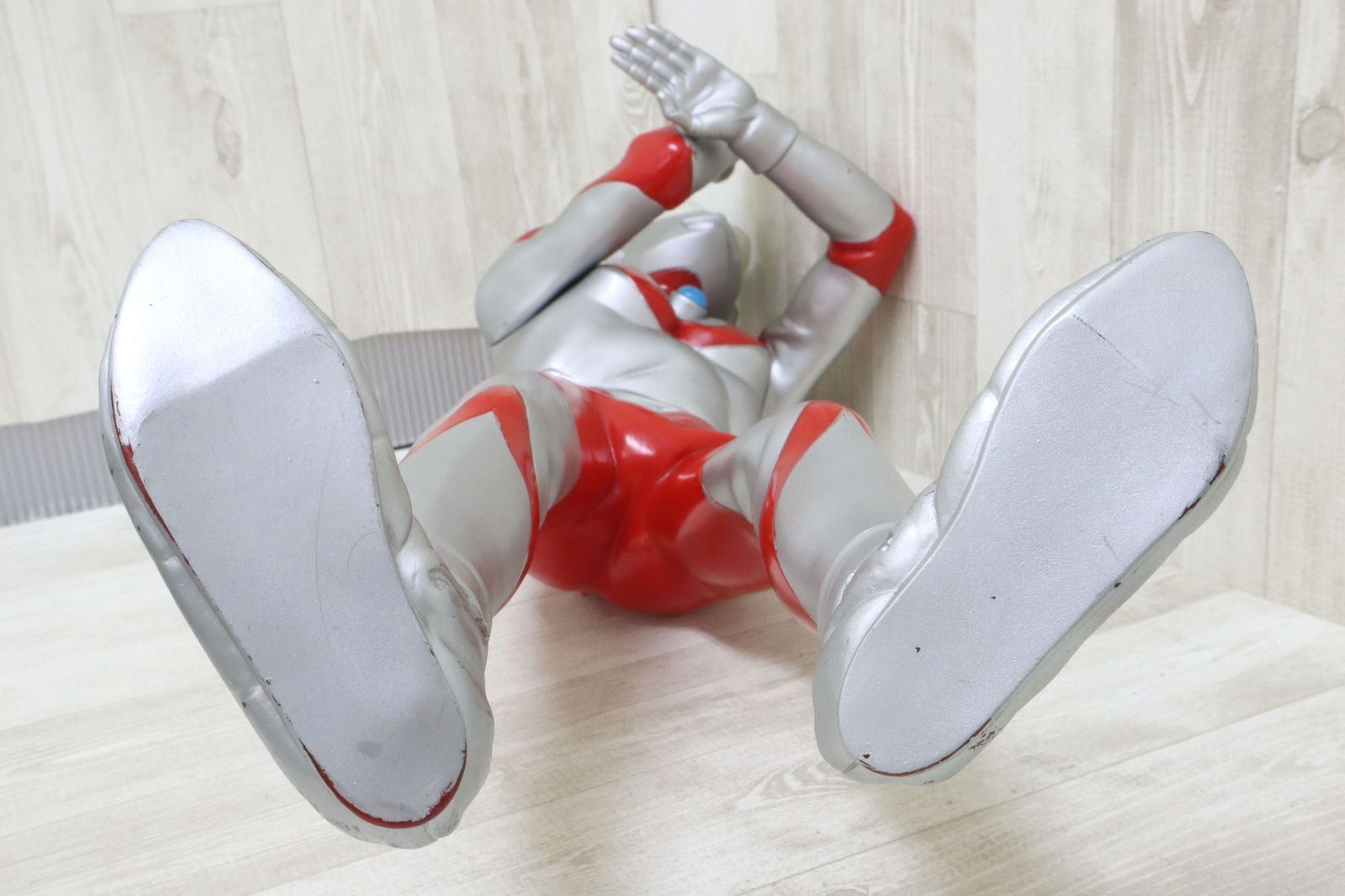 BANDAI バンダイ DX 1/66 リアルファイティング ウルトラマン ソフビ