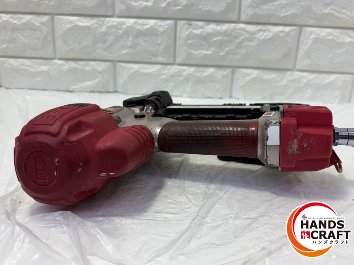 スーパーネイラ