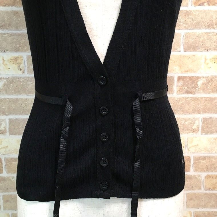 送料込み！ 未使用品 BURBERRY ショップ ブルーレーベル トップス