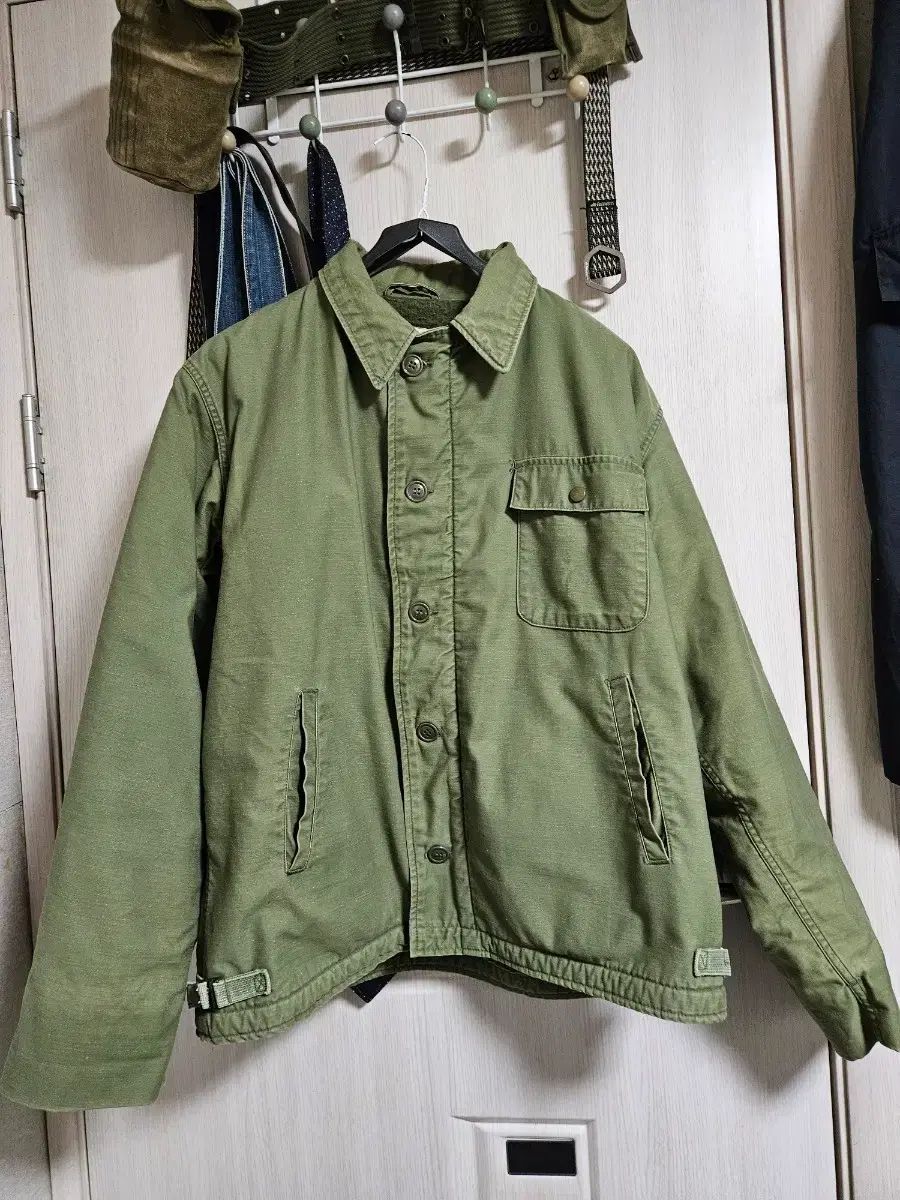 70 s a 2 オリジナル アメリカ海軍 デッキジャケット L サイズ