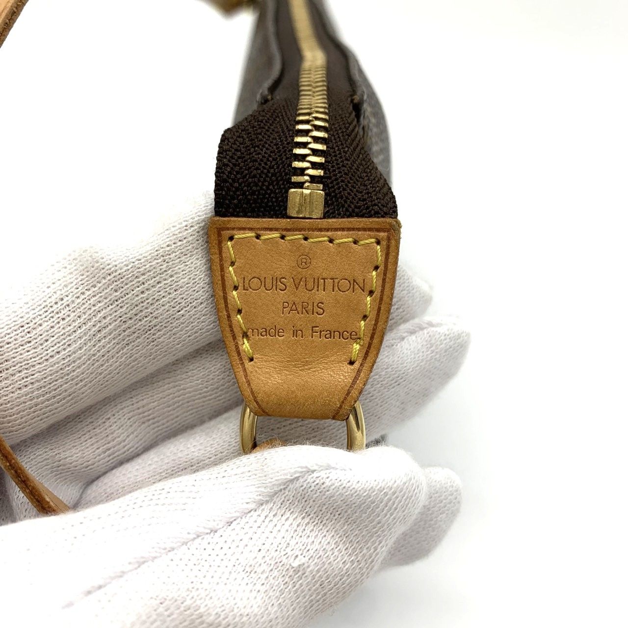 アクセソワール