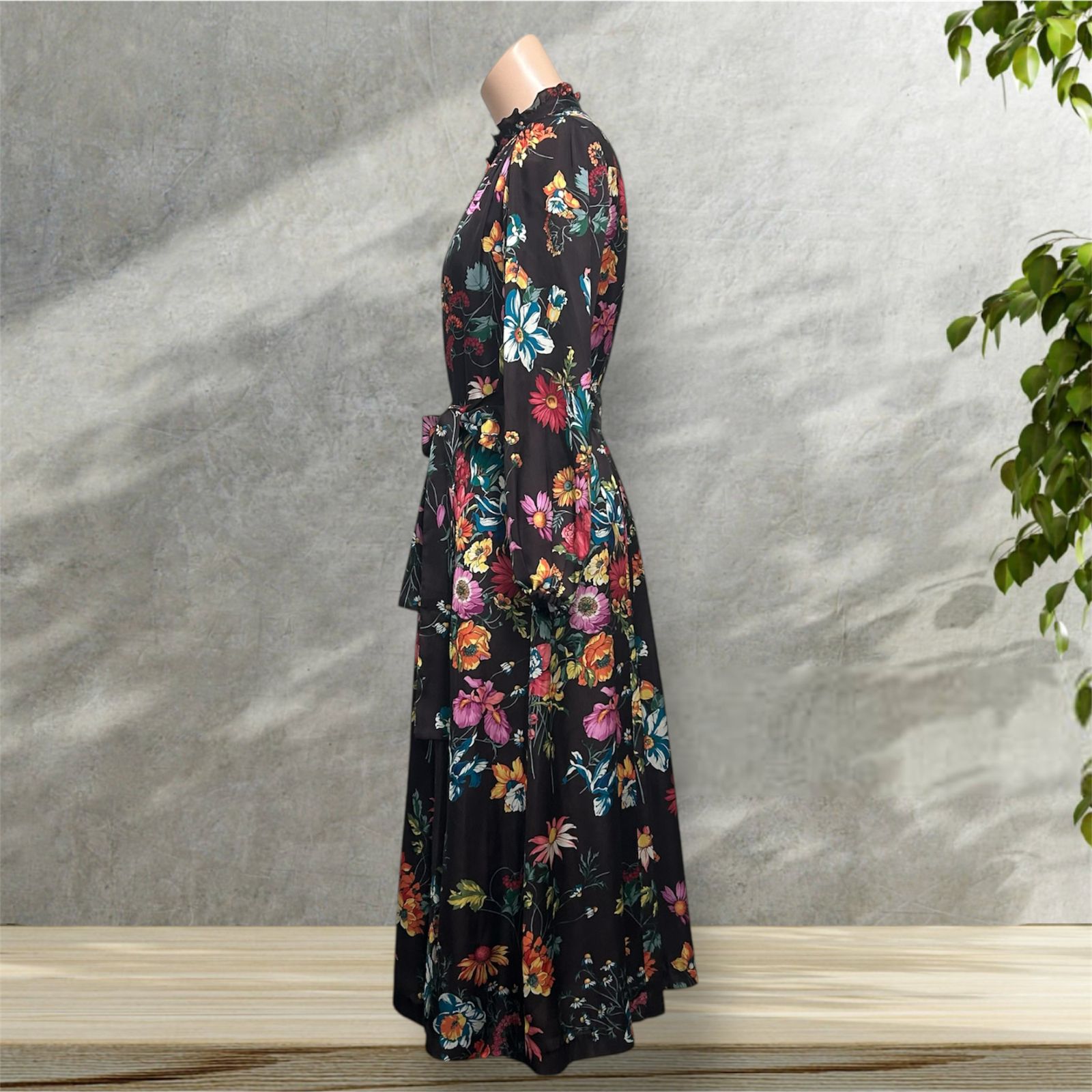 GRACE グレースコンチネンタル ボタニカル フラワーサテンプリント