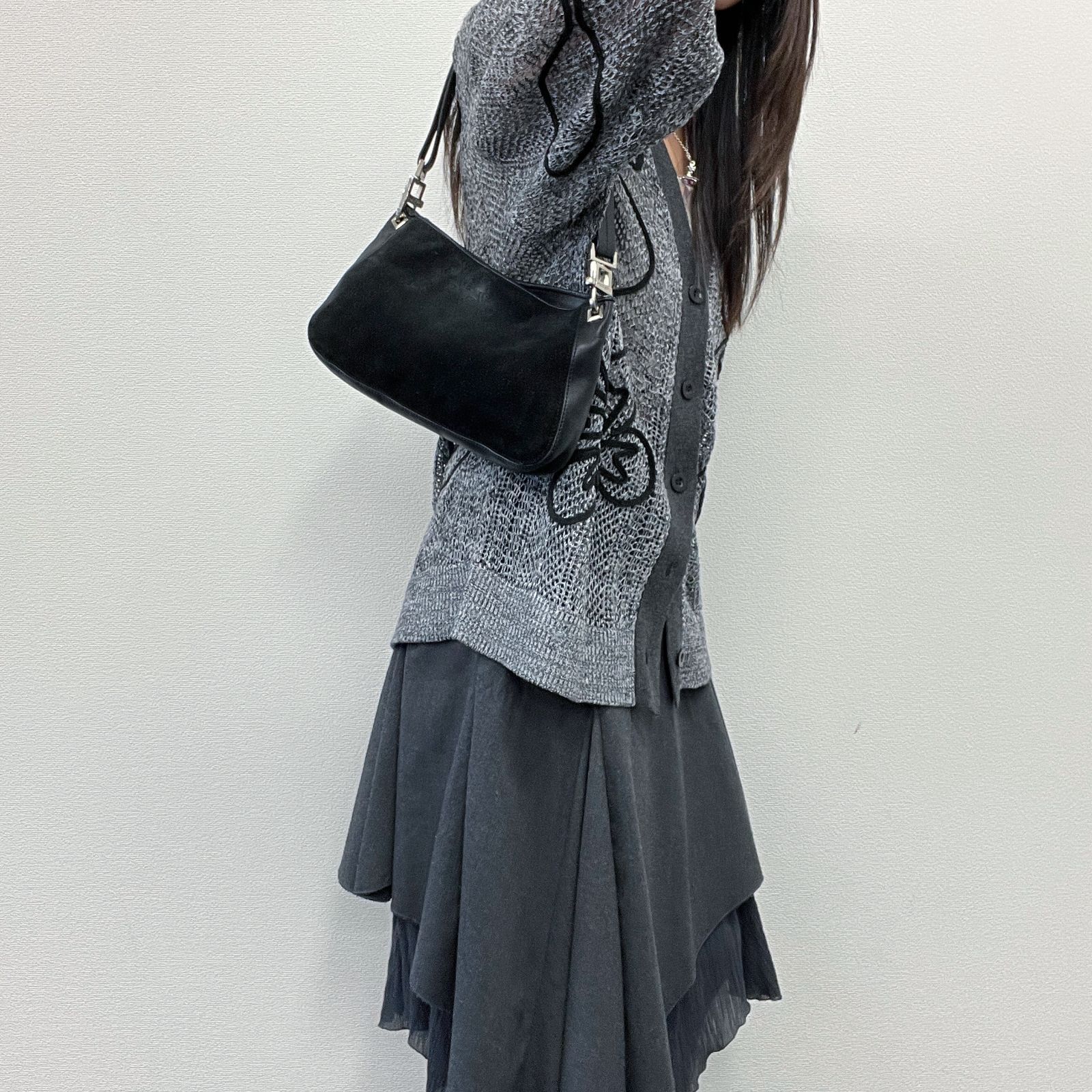 Bottega Veneta ボッテガヴェネタ ショルダーバッグ ハンドバッグ ブラック スエード ヴィンテージ レディース HIBUOCHI VINTAGE