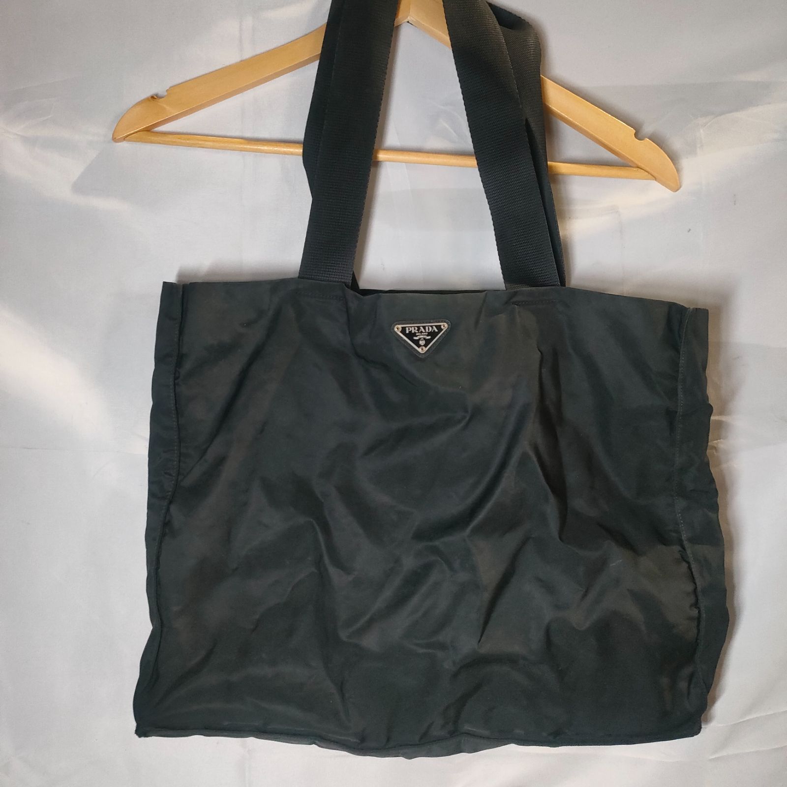 4【中古美品】PRADA プラダ トートバッグ 三角ロゴ 黒 軽量 マザーズ 