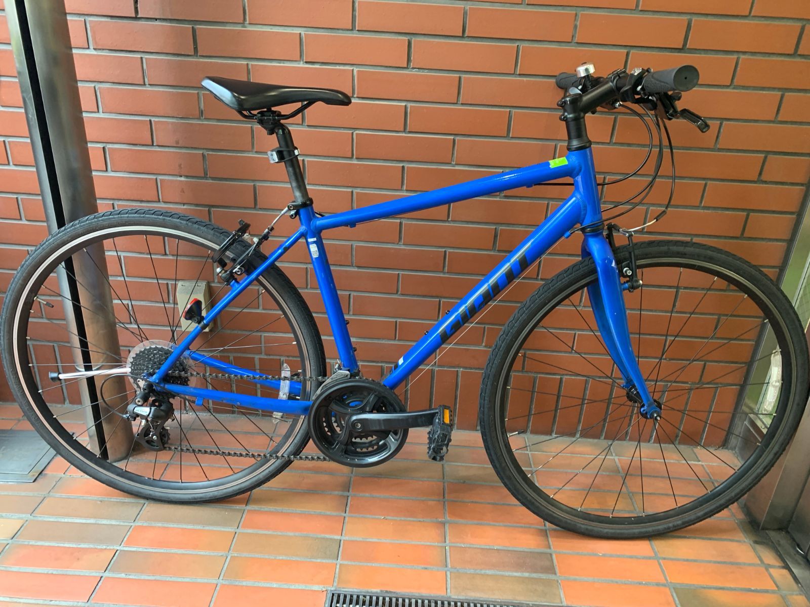 GICw 71 Giant ESCAPE R 3 車 サイズS 160 175 cm