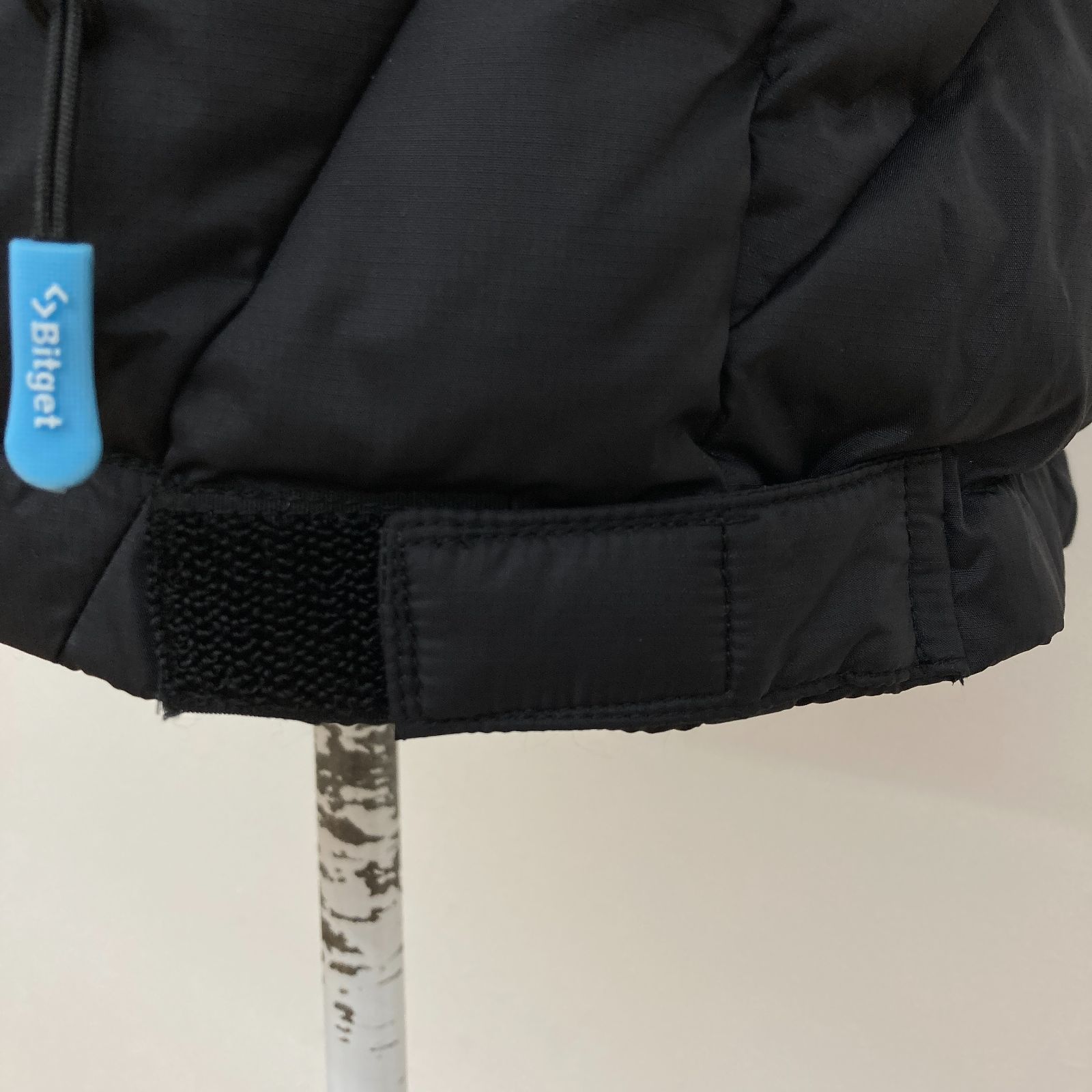 ブラック ダウンベスト