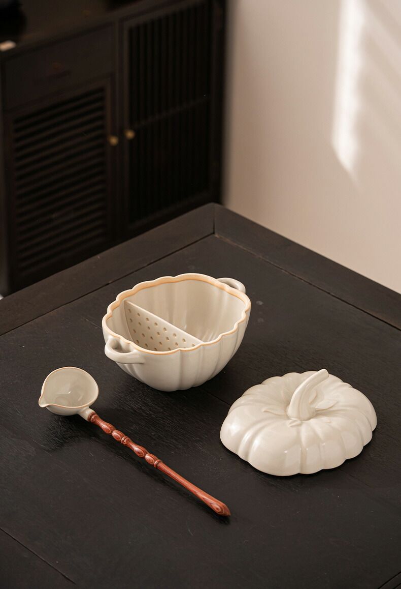 茶さじ付き 土鍋 両手鍋 セラミック 本製 仕切り鍋 調理鍋 フタ付き 万能鍋 深型 薬膳鍋 薬膳ポット フルーツティー 鍋 仕分け マルチポット かぼちゃ形 北欧 おしゃれ かわいい