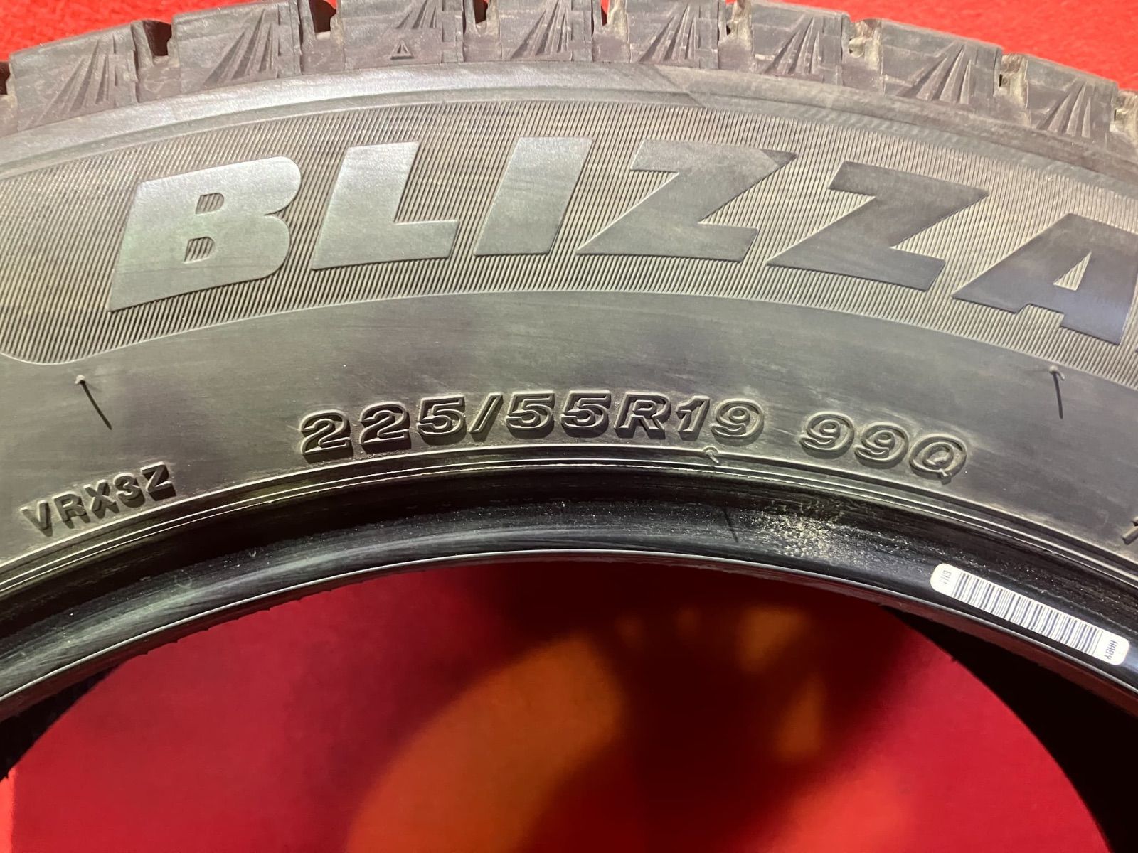  スタッドレスタイヤ 225 55 R 19 VRX 3 4本SET 19インチ スタッドレス