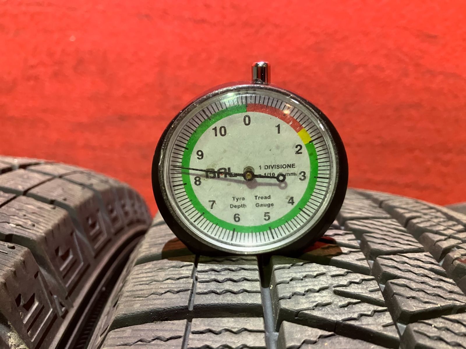 中古スタッドレスタイヤ【185/70R14 DUNLOP WM03】 4本SET - メルカリ