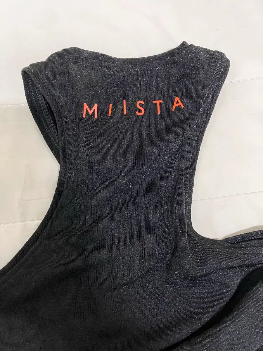 miista ホルターネック ONE PIECE