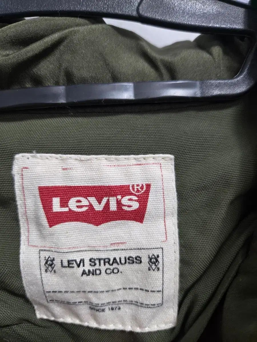  リーバイス カーキ色 WHO フード ロング ジャケット 145 その他 ジャケット ブルゾン