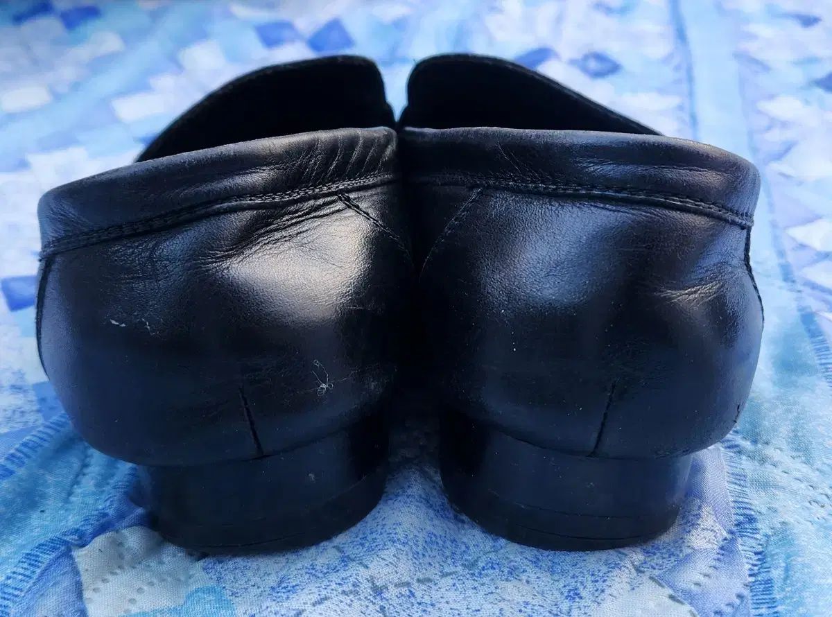 フェラガモ ガンチーニ