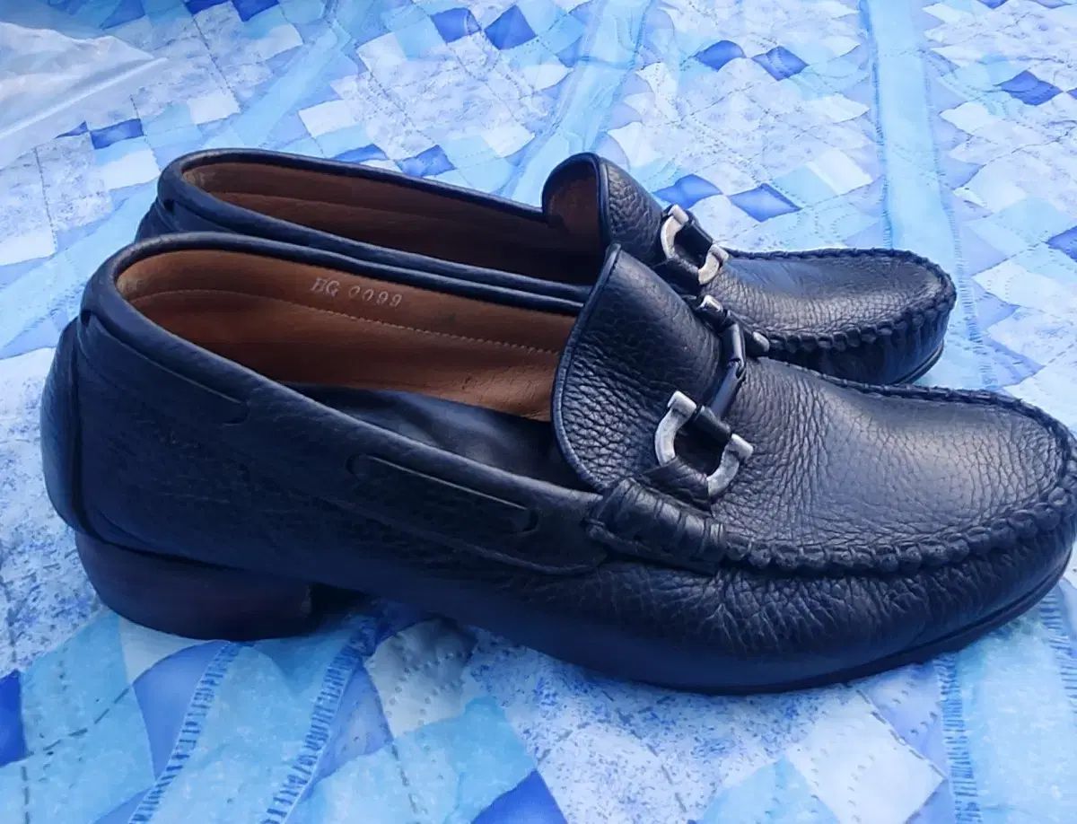 FERRAGAMO フェラガモ ガンチーニ ブラック メンズ ローファー