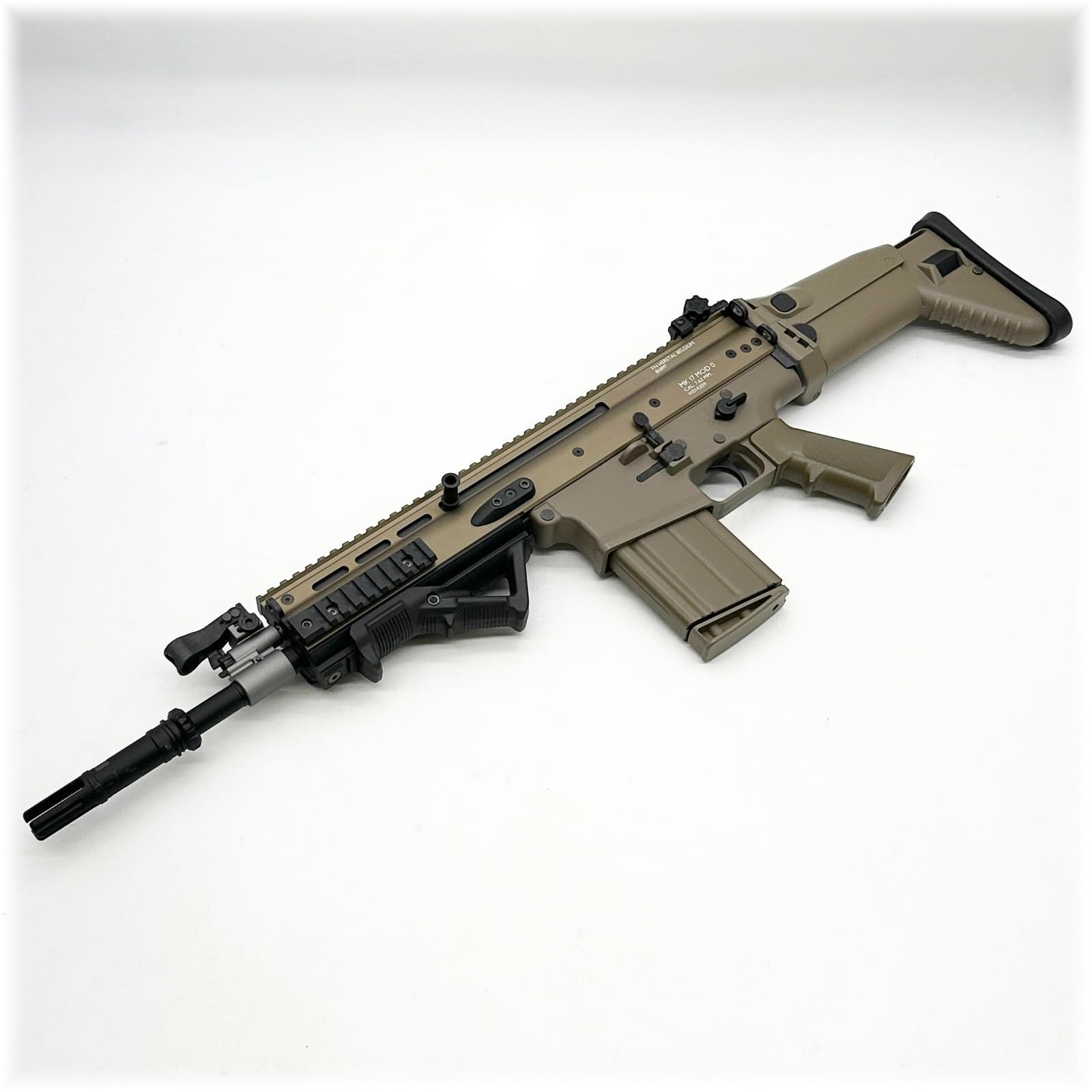 東京マルイ No18 SCAR-H (F.D.E.) 18歳以上次世代電動ガン ○1770