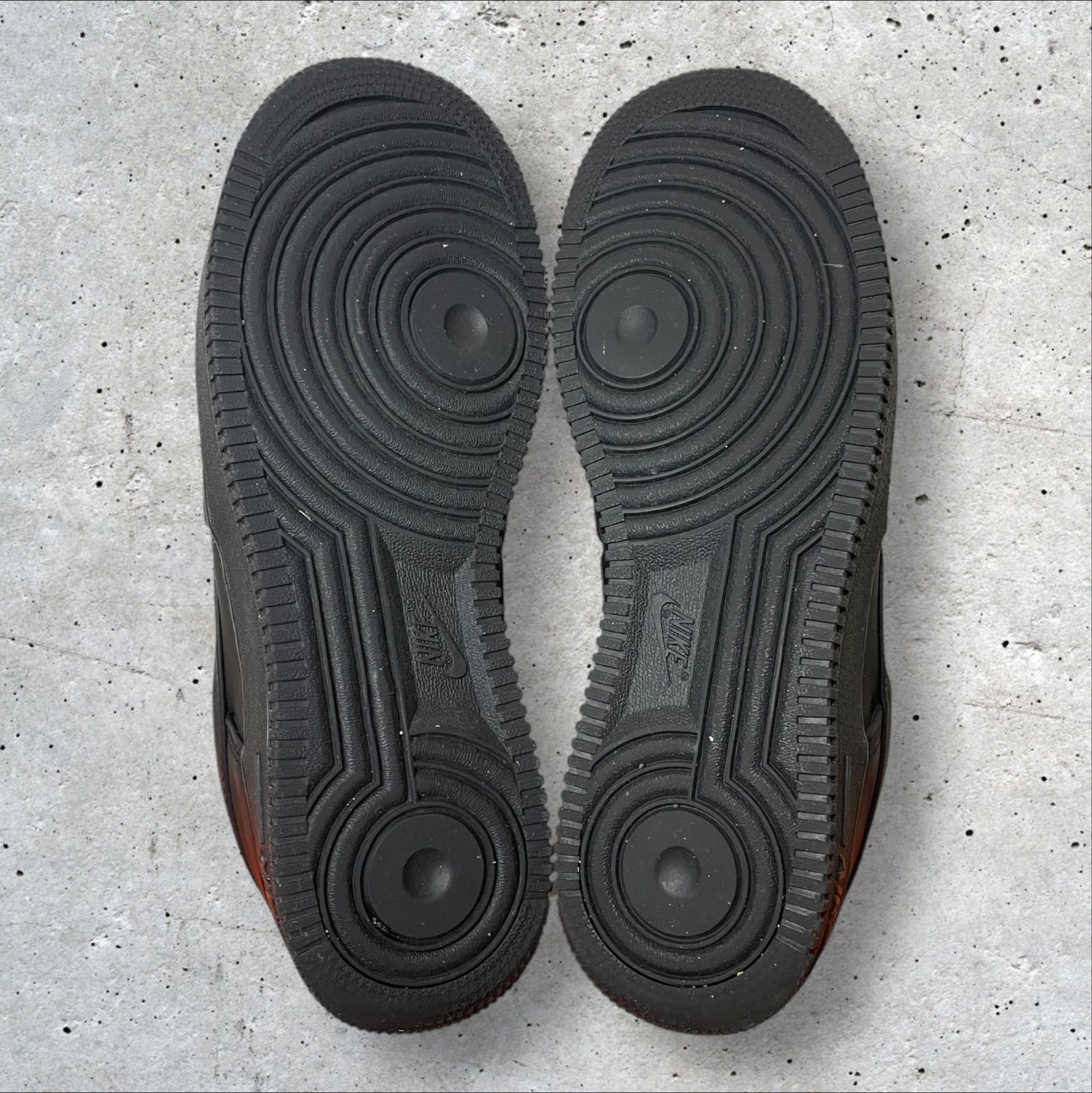 定価:21230円 NIKE Air Force 1 Low Retro Premium 