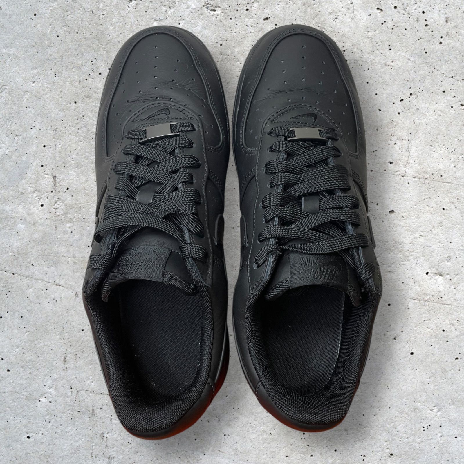 定価:21230円 NIKE Air Force 1 Low Retro Premium 