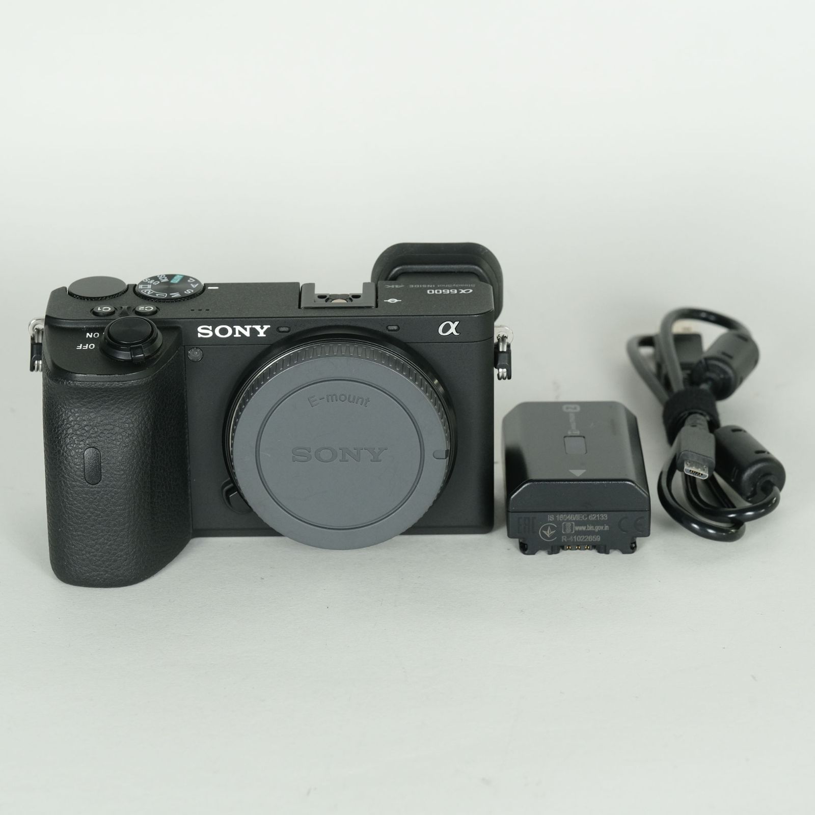 シャッター数3 560回 SONY α6600 ILCE-6600 ボディ Eマウント