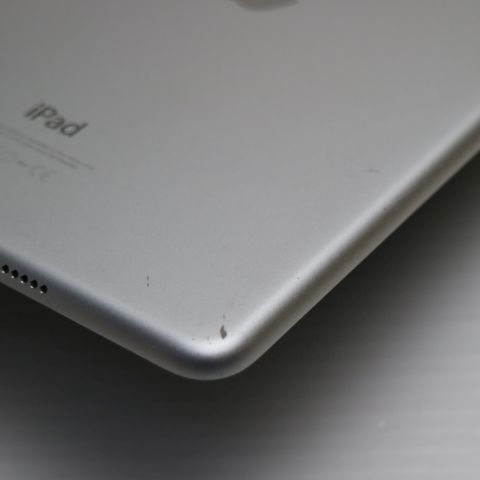 美品 SIMフリー iPad mini 4 Cellular セルラー 128GB シルバー 即日