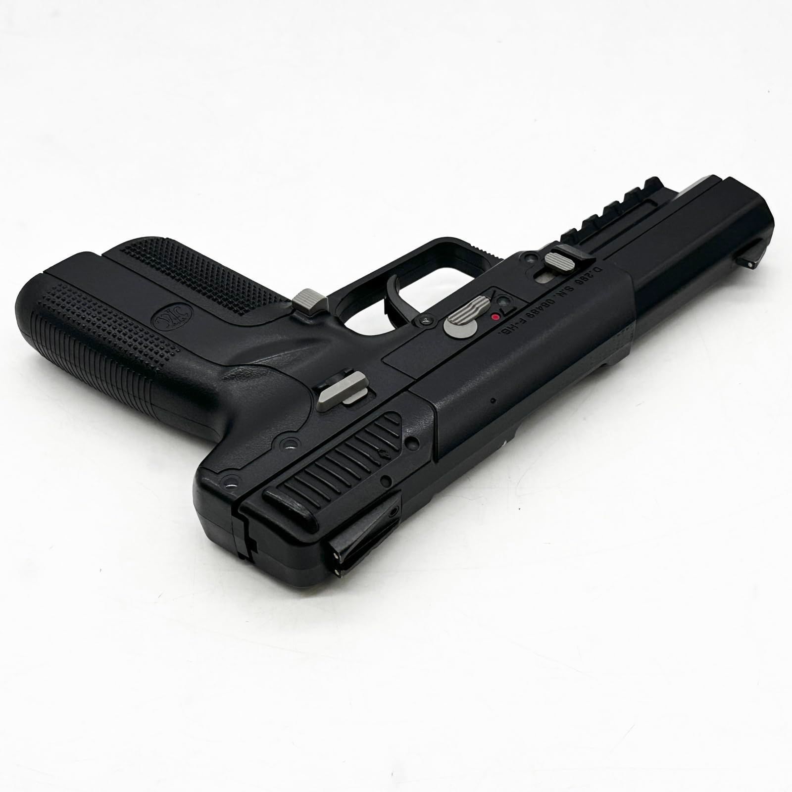  東京マルイ No.33 FN 5-7 18歳以上ガスブローバック 1798 ガスガン エアガン