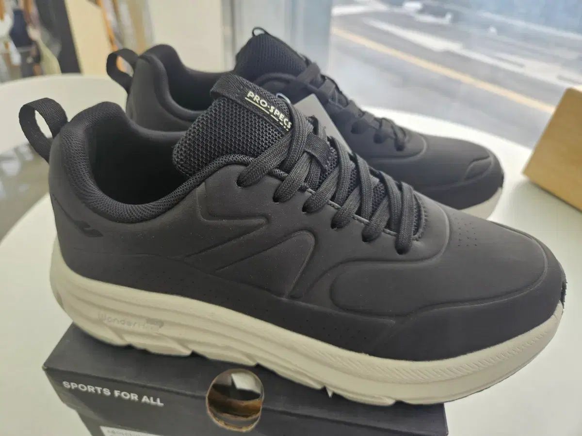 - プロスペックス